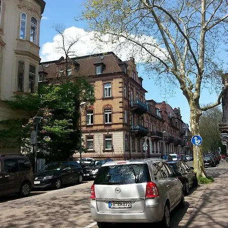 Schone Dg In Der Wiehre Apartment